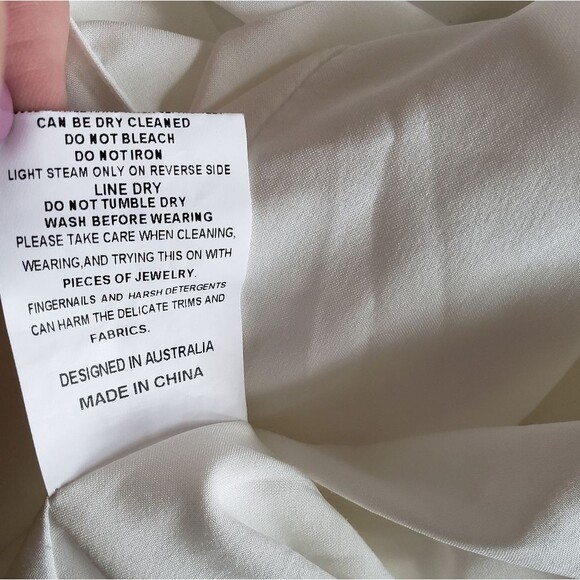 Elliatt Revolve Cassini White One Shoulder Satin Dress Wedding Special Occasion - Picture 11 of 15